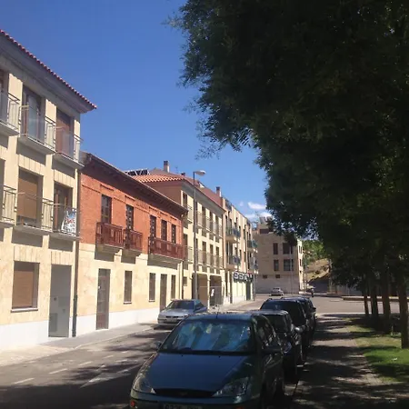Turistico Puente P4 Bajo C Apartmán Salamanka